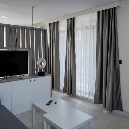 Apartament Adirama Elegant Walk To The
