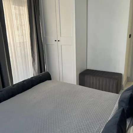 Apartament Adirama Elegant Walk To The Obzor