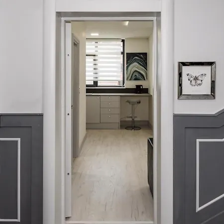 Adiramar Apartamento