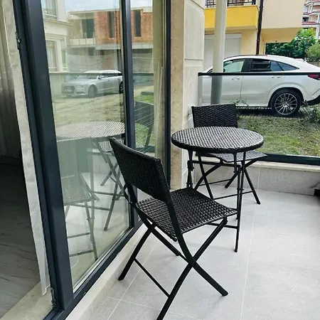 Adiramar Apartamento *